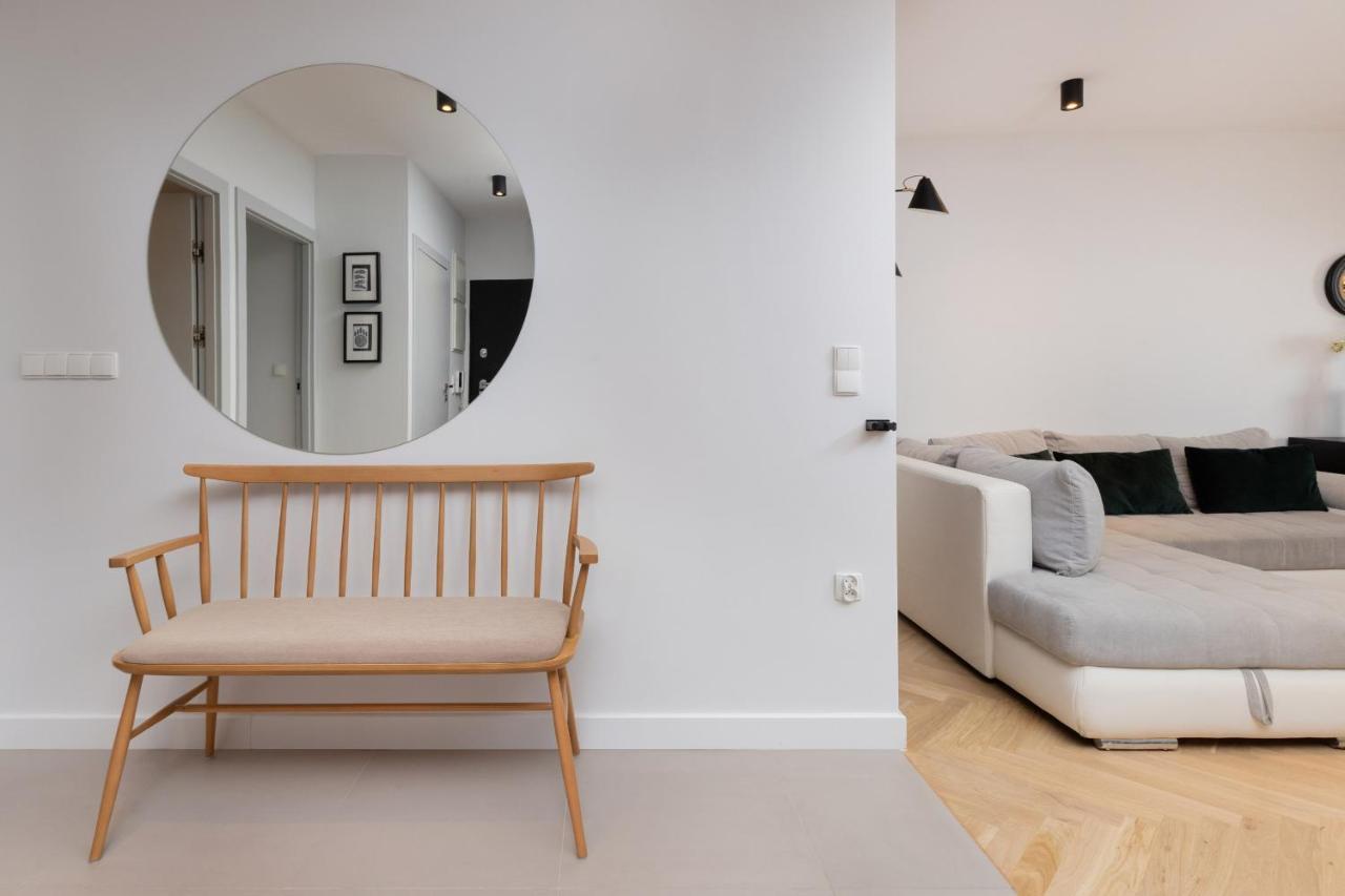 Superior Apartment With Balcony & Parking Gdansk By Noclegi Renters Prestige Eksteriør billede