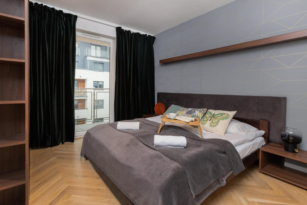 Superior Apartment With Balcony & Parking Gdansk By Noclegi Renters Prestige Eksteriør billede