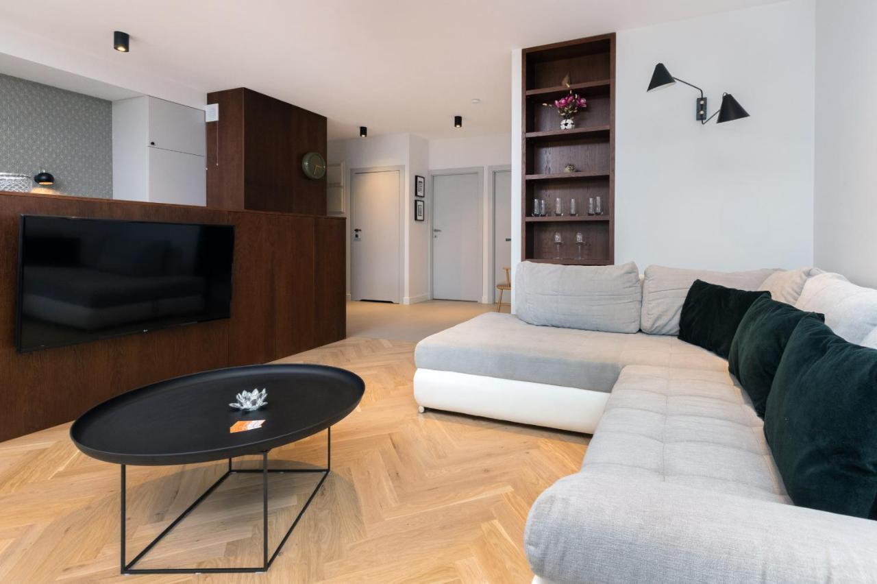 Superior Apartment With Balcony & Parking Gdansk By Noclegi Renters Prestige Eksteriør billede